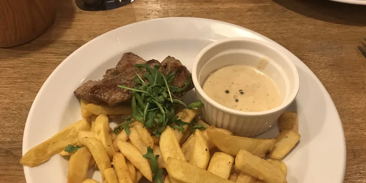 Porce snů: Steak, přílohy i omáčky volbou z několika druhů pro 2 osoby