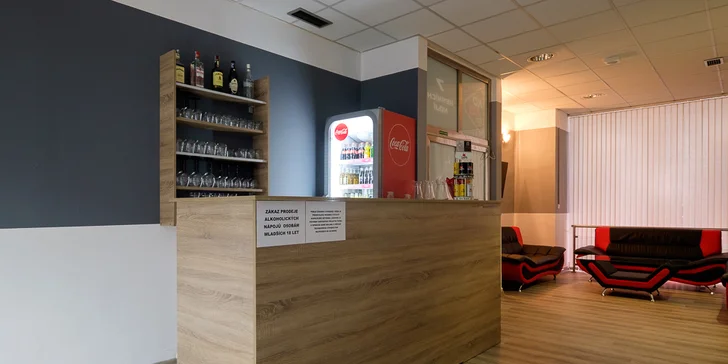 Špičkově vybavená herna virtuální reality: 7 místností a brýle bez kabelů