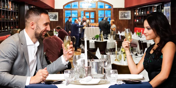 4chodové menu pro dva: mušle, risotto, ryba nebo hovězí steak i láhev vína