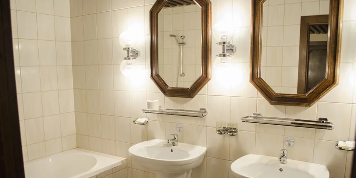 Pobyt v centru města Győr: 2–7 nocí s polopenzí, wellness i vstupem do lázní