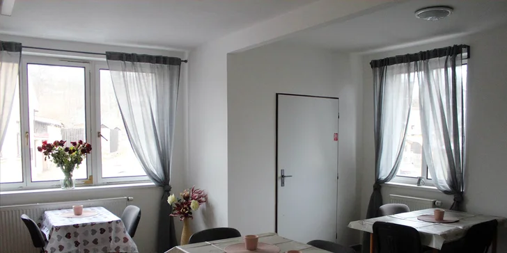 Turistický pobyt pro 2 v penzionu s neomezenou infrasaunou a soláriem