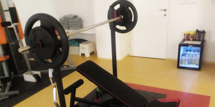 Buďte fit s 12 efektivními tréninky na rychlé formování postavy