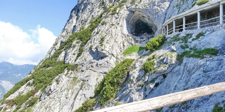 Největší ledová jeskyně světa a Salzburg patřící mezi památky UNESCO