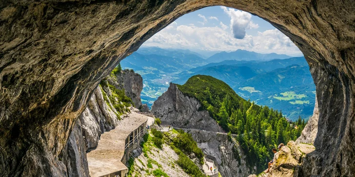 Největší ledová jeskyně světa a Salzburg patřící mezi památky UNESCO