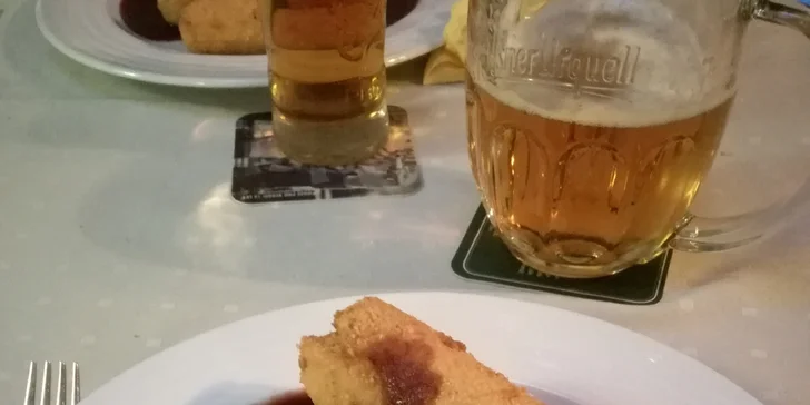 Pochutnejte si ve dvou na 3chodovém menu: paštika, kachní prso i dezert