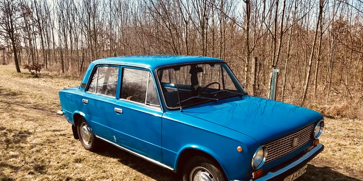 Retro jízda „žigulíkem“: 40 minut za volantem Lady 21011 až pro 4 osoby