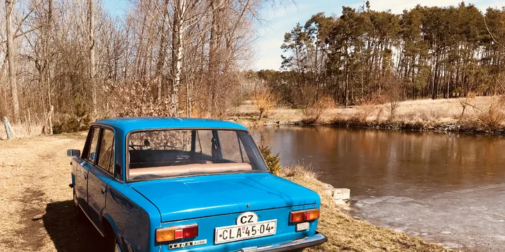 Retro jízda „žigulíkem“: 40 minut za volantem Lady 21011 až pro 4 osoby