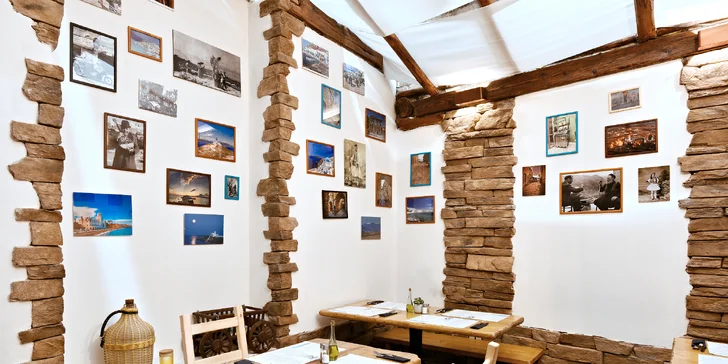 Řecko na Vinohradech: dárkový voucher na cokoli z menu taverny