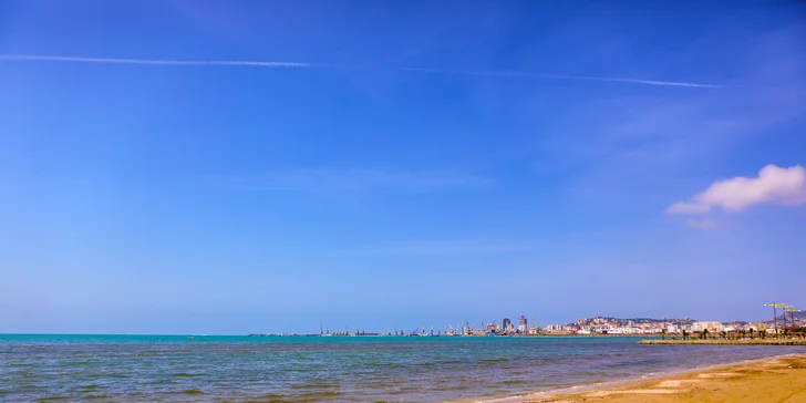 Dovolená v Albánii: 7 nocí v hotelu přímo na pláži s light all inclusive