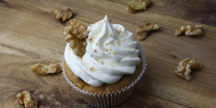 Bezlepkové cupcaky: 6 nebo 12 ks, čokoládový, vanilkový i mrkvový