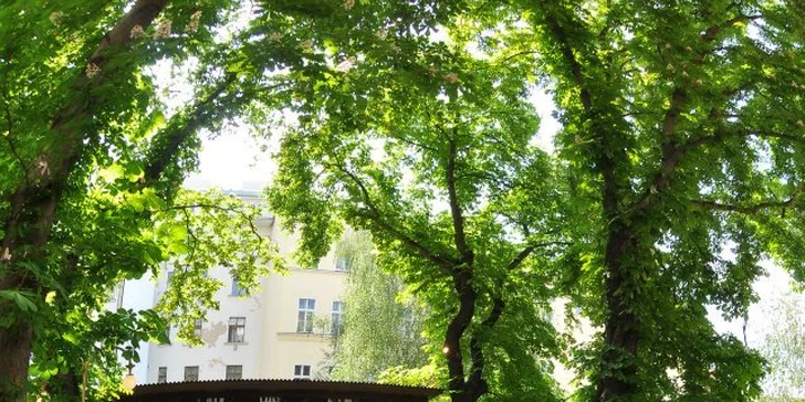 Dárkový voucher do restaurace s krásnou zahradou a středomořskou kuchyní