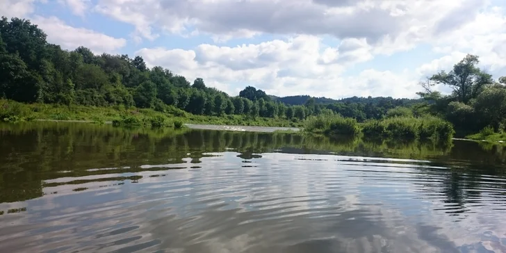 Projeďte se po Berounce: 120 minut na paddleboardu