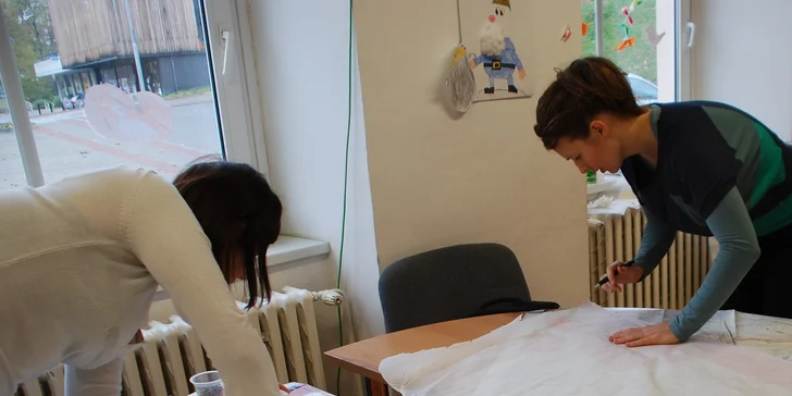 Jak překreslit střih a jak ho na látku správně položit, abyste šetřili materiálem? Dozvíte se v kurzu!