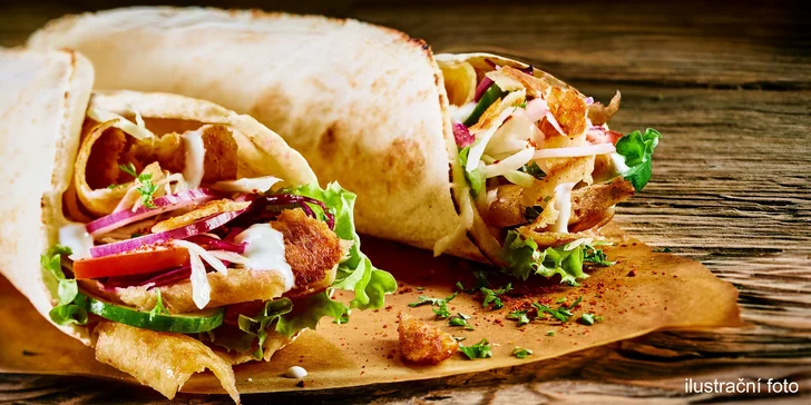 2x kuřecí kebab v tortille nebo chlebu a 2 nápoje podle výběru