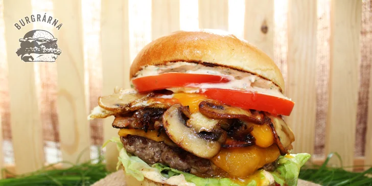 Burger menu v Pardubicích pro 2: z lokálních zdrojů, s hranolky či Coleslawem