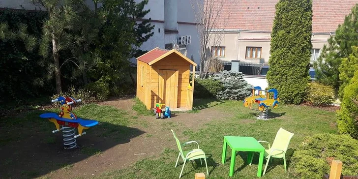 2-5 nocí při úpatí Železných hor: Pobyt včetně snídaní a vybrané lahve vína
