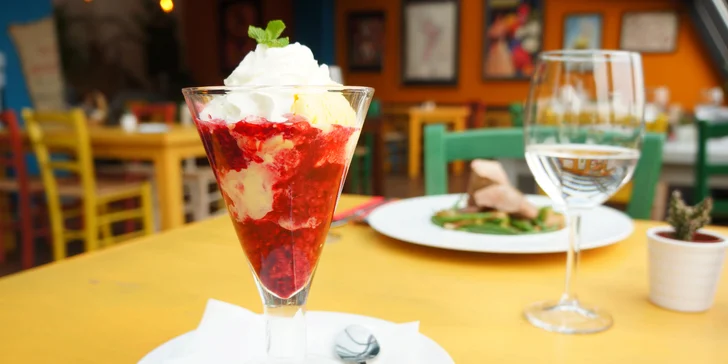 3chodové menu pro 1 či 2: polévka, panenka nebo losos, dezert a káva