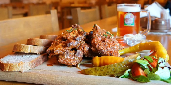 ½ kg nebo kilo žeber v zámecké restauraci s prohlídkou zámeckého pivovaru