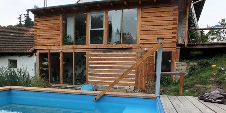Božský klid jako u babičky: 2 noci ve skleněném apartmá, snídaně i sauna