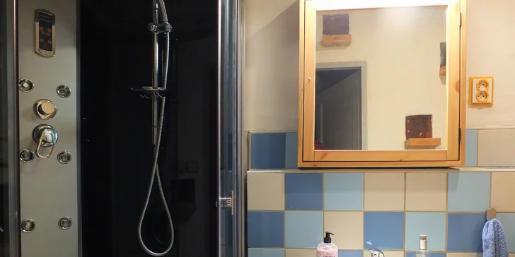 Božský klid jako u babičky: 2 noci ve skleněném apartmá, snídaně i sauna