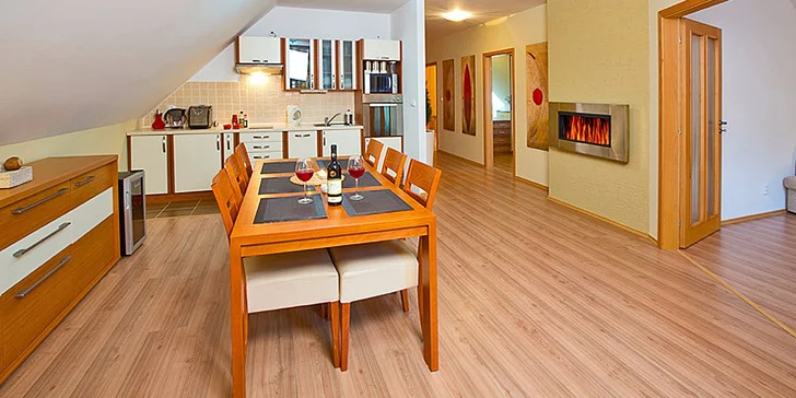 Vybrat si můžete ubytování až na 7 nocí ve dvou typech apartmánů. (Deluxe)