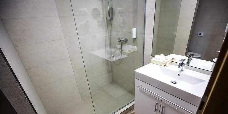 Báječný relax v lázeňském Sárváru: 4* hotel, wellness a polopenze