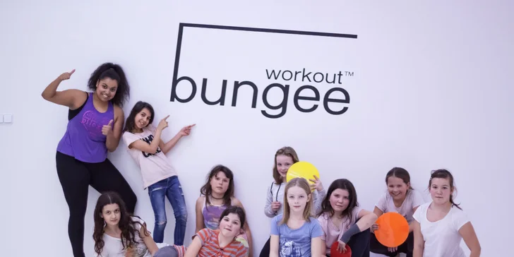 Hop na to: zábavné cvičení na bungee laně pro děti i pro maminky s dětmi