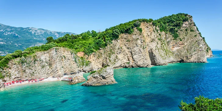 Letní idylka v Černé Hoře: 5 nebo 7 nocí ve 4* hotelu přímo u pláže se snídaní