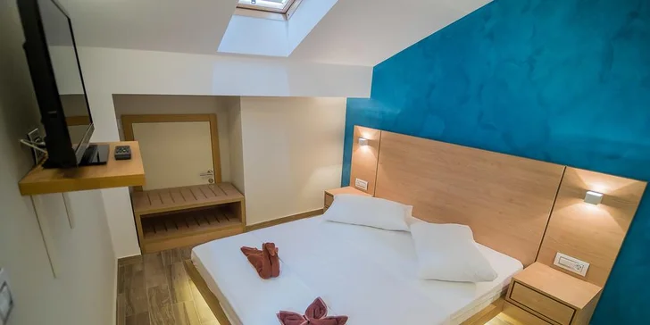 Letní idylka v Černé Hoře: 5 nebo 7 nocí ve 4* hotelu přímo u pláže se snídaní
