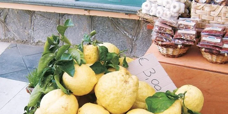 Ischia s výlety: 7 nocí s polopenzí, doprava vč. trajektu, 5 minut od pláže