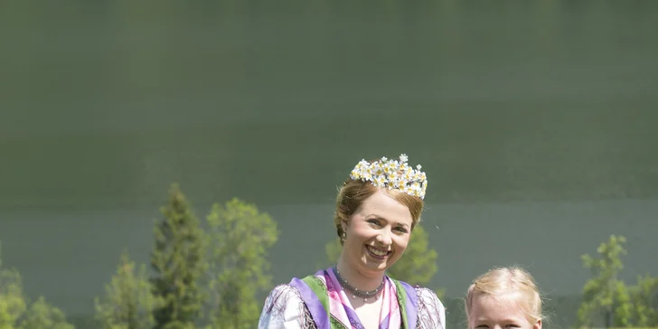 Rakouský největší květinový festival: narcisové korzo a Hallstatt na 1 noc