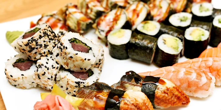 Degustační menu pro 2 v moderní japonské restauraci: sushi, salát i polévka