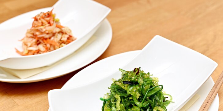 Degustační menu pro 2 v moderní japonské restauraci: sushi, salát i polévka