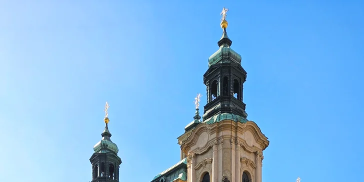 Kostel sv. Mikuláše je proslulý svou jedinečnou akustikou.