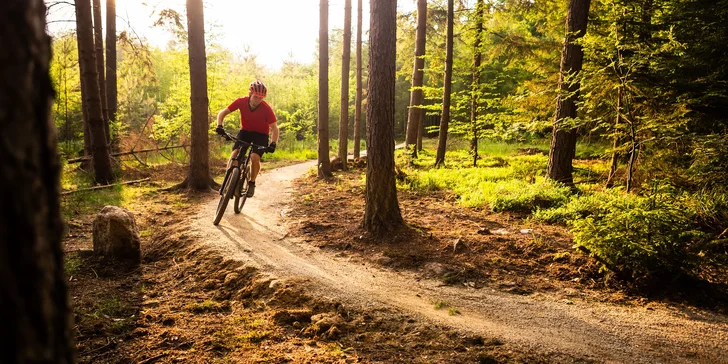 Na své si tu přijdou cyklisté i milovníci pěší turistiky.