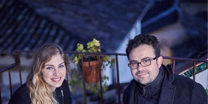 Souvenýry ze Španělska: Vstupenka na klavírní koncert dua Iberian&Klavier