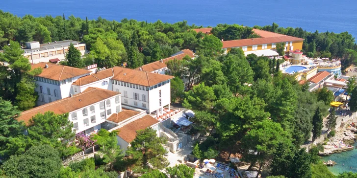 Červnová dovolená v Chorvatsku: hotely s all inclusive nebo s polopenzí