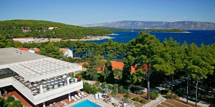 Červnová dovolená v Chorvatsku: hotely s all inclusive nebo s polopenzí
