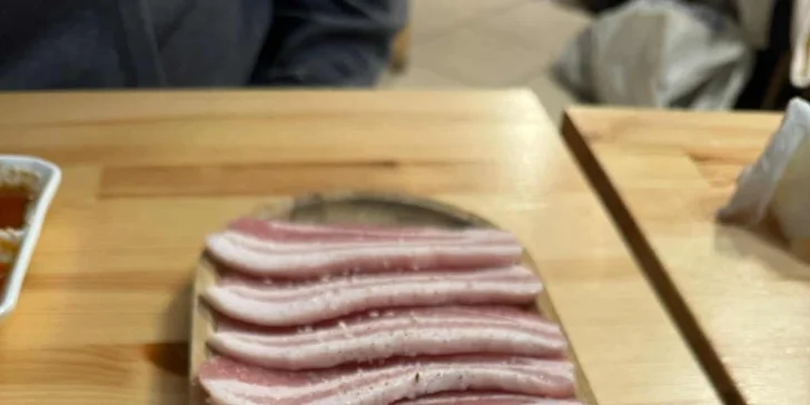 Na své si tu přijdou masožravci i vegetariáni.