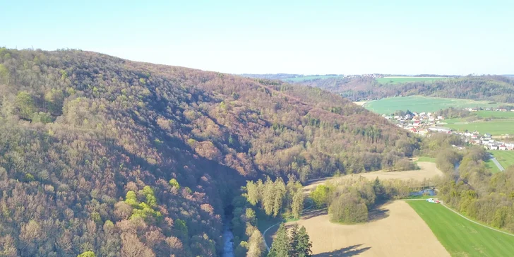 Půjčte dronu své oči: vyhlídkový let i řízení s brýlemi pro virtuální realitu