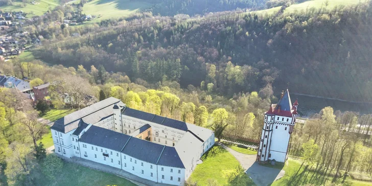 Půjčte dronu své oči: vyhlídkový let i řízení s brýlemi pro virtuální realitu