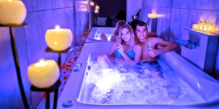 Jarní romantický pobyt v Kutné Hoře: degustační večeře nebo relaxační lázeň
