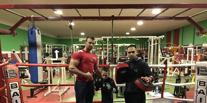 Fit do plavek: 3měsíční permanentka do fitka a 50 minut solária k tomu