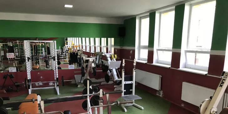 Fit do plavek: 3měsíční permanentka do fitka a 50 minut solária k tomu