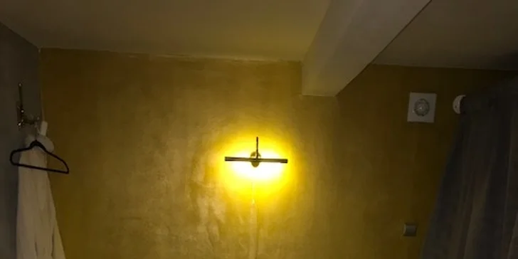 Prohřívací thajská masáž celého těla vč. chodidel pro odbourání stresu horkým olejem z citronové trávy