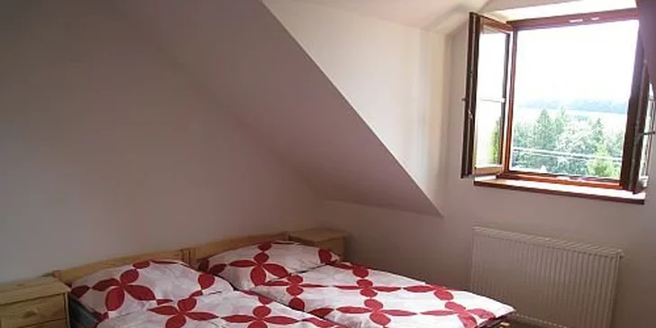 Pohodový pobyt se snídaní pro páry i rodiny v malebném Podkrkonoší