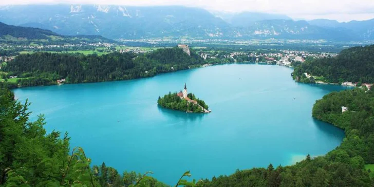 Výlet na Slovinsko, poznejte Maribor a jezero Bled