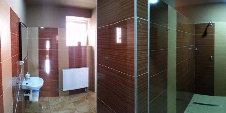 Fit do plavek: 3měsíční permanentka do fitka a 50 minut solária k tomu