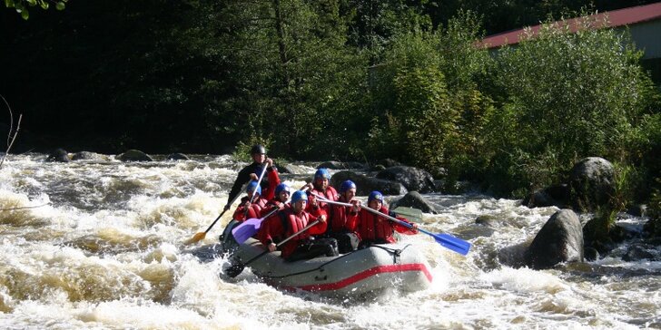 Jen 3 dny v roce: rafting na Vltavě při vypouštění přehrady Lipno
