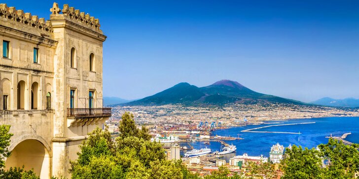 Itálie autokarem: Řím, Neapol, Pompeje i procházka kolem kráteru sopky Vesuv